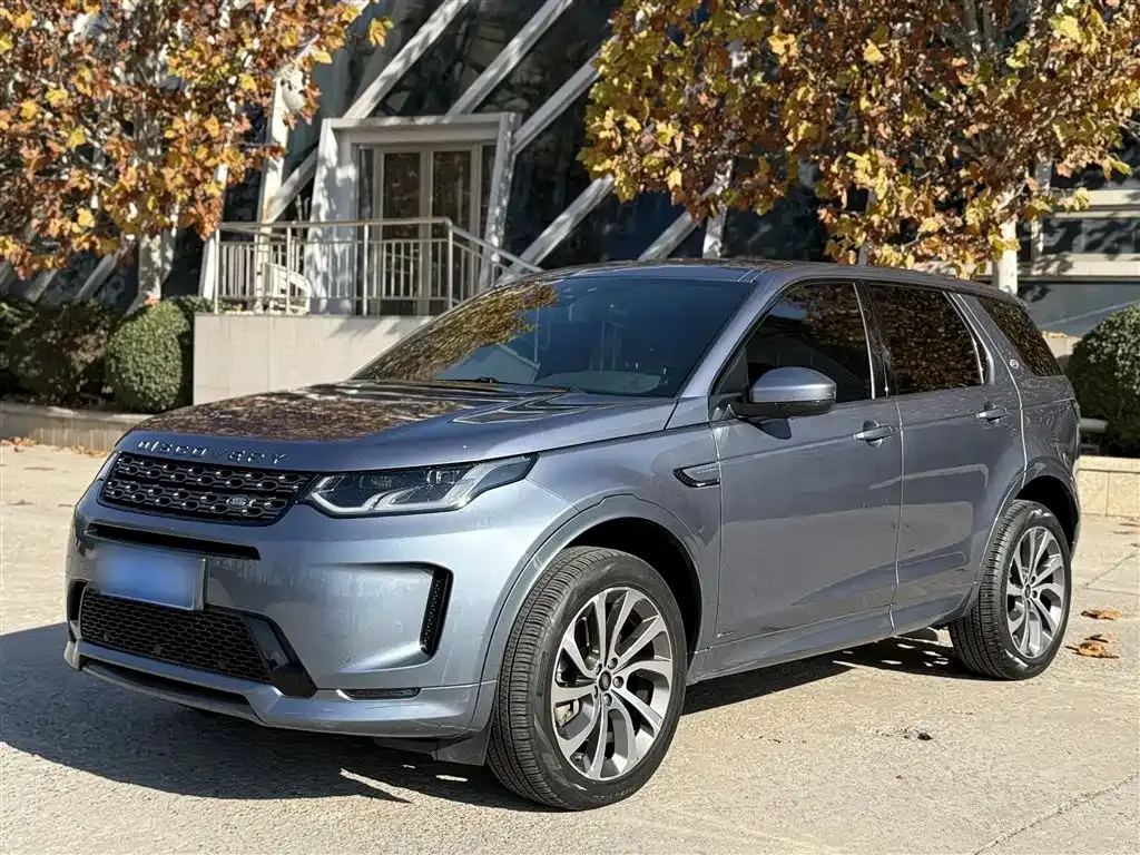 Land Rover Discovery Sport — фото 1