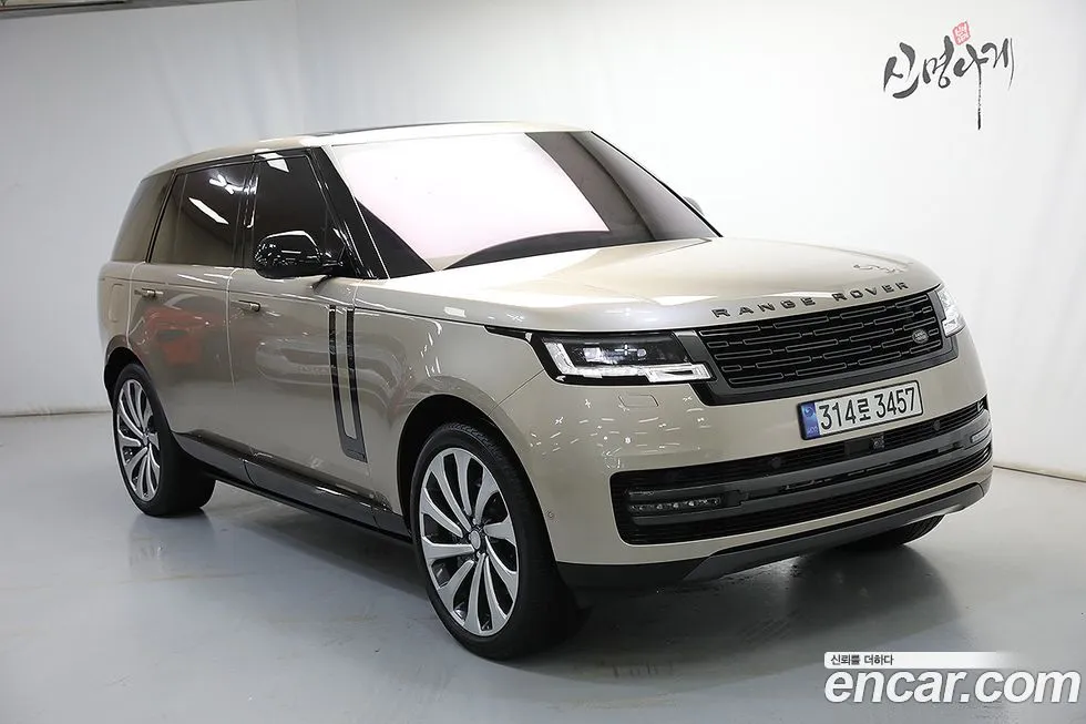 Land Rover Range Rover — фото 1
