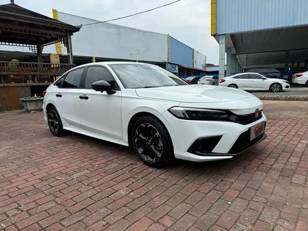 Honda Civic — фото 3
