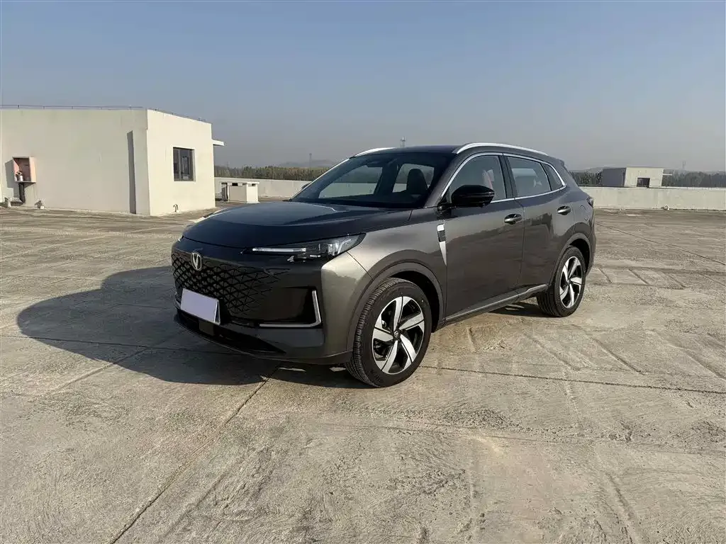 Changan CS55PLUS — фото 1