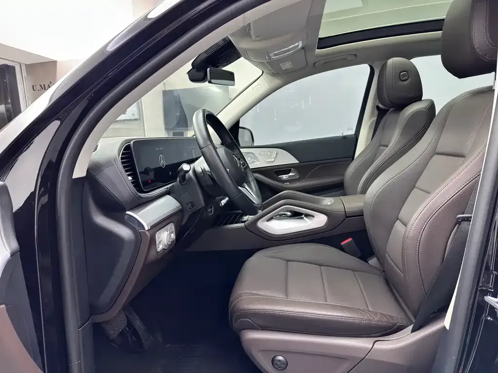 Mercedes-Benz GLE — фото 10