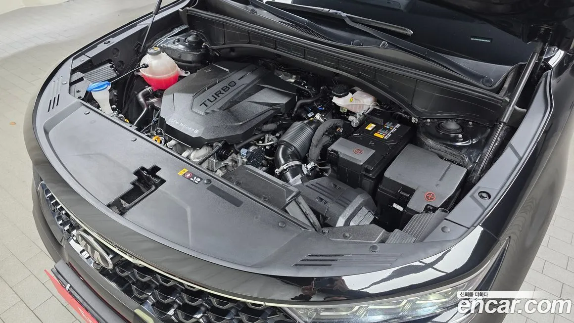Kia Sorento — фото 6