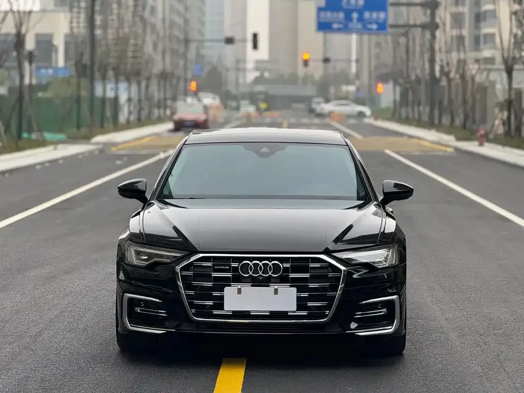 Audi A6L — фото 2
