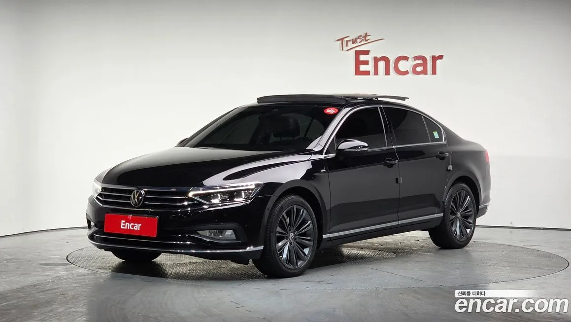 Volkswagen Passat — фото 1
