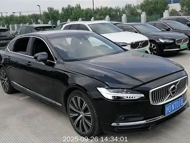 Volvo S90 — фото 3