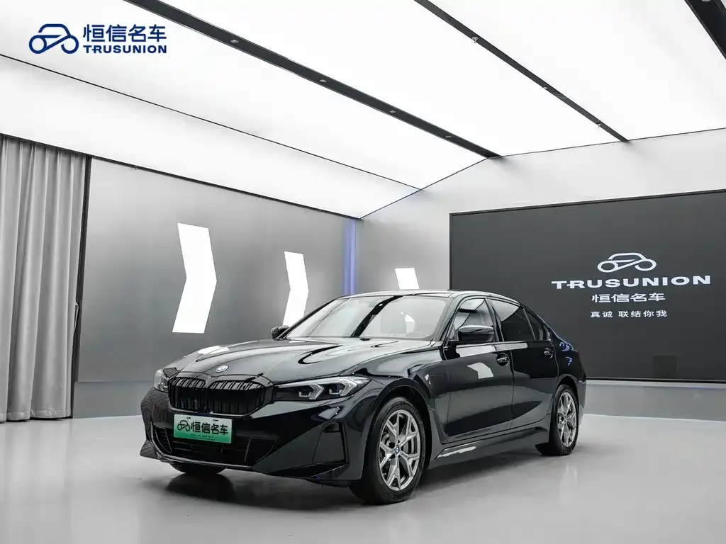 BMW i3 — фото 1