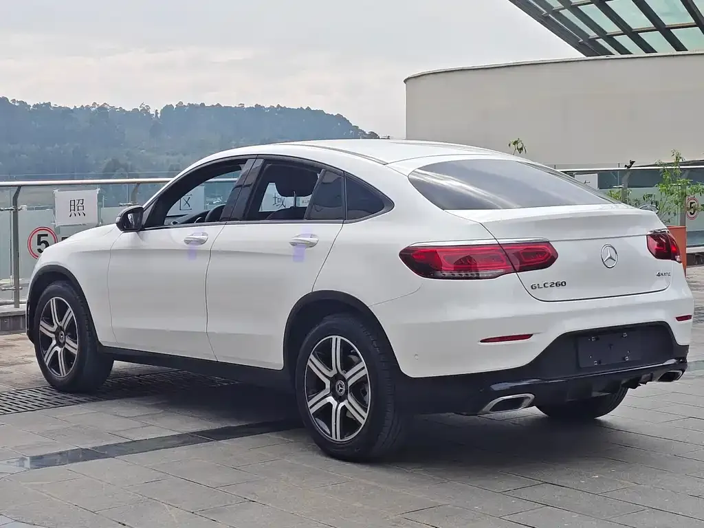 Mercedes-Benz GLC Coupe — фото 6