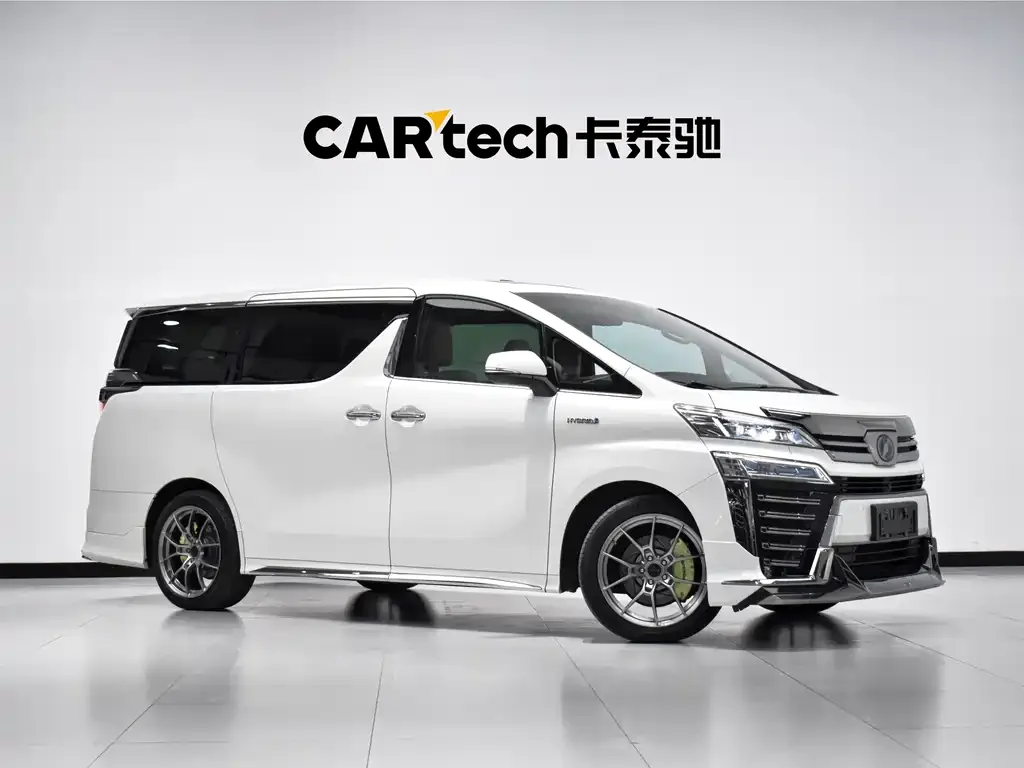 Toyota Vellfire — фото 3