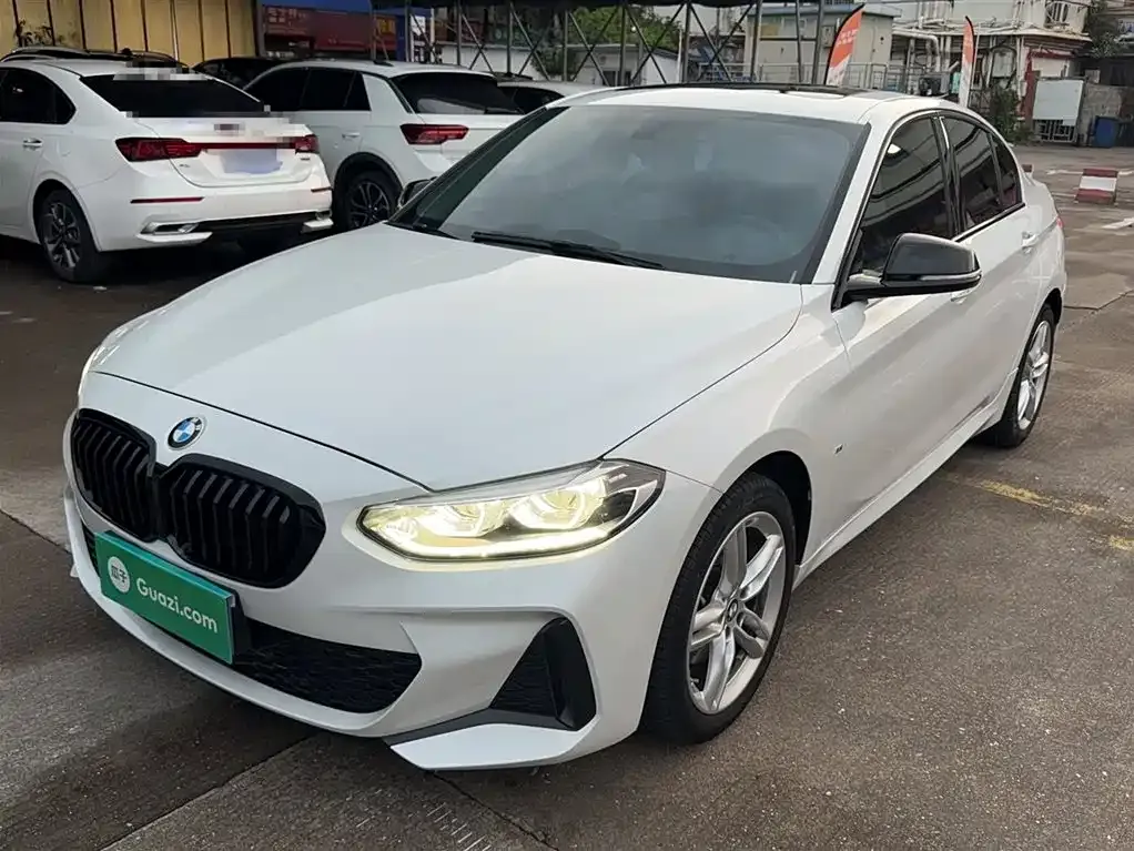 BMW 1 Series — фото 1