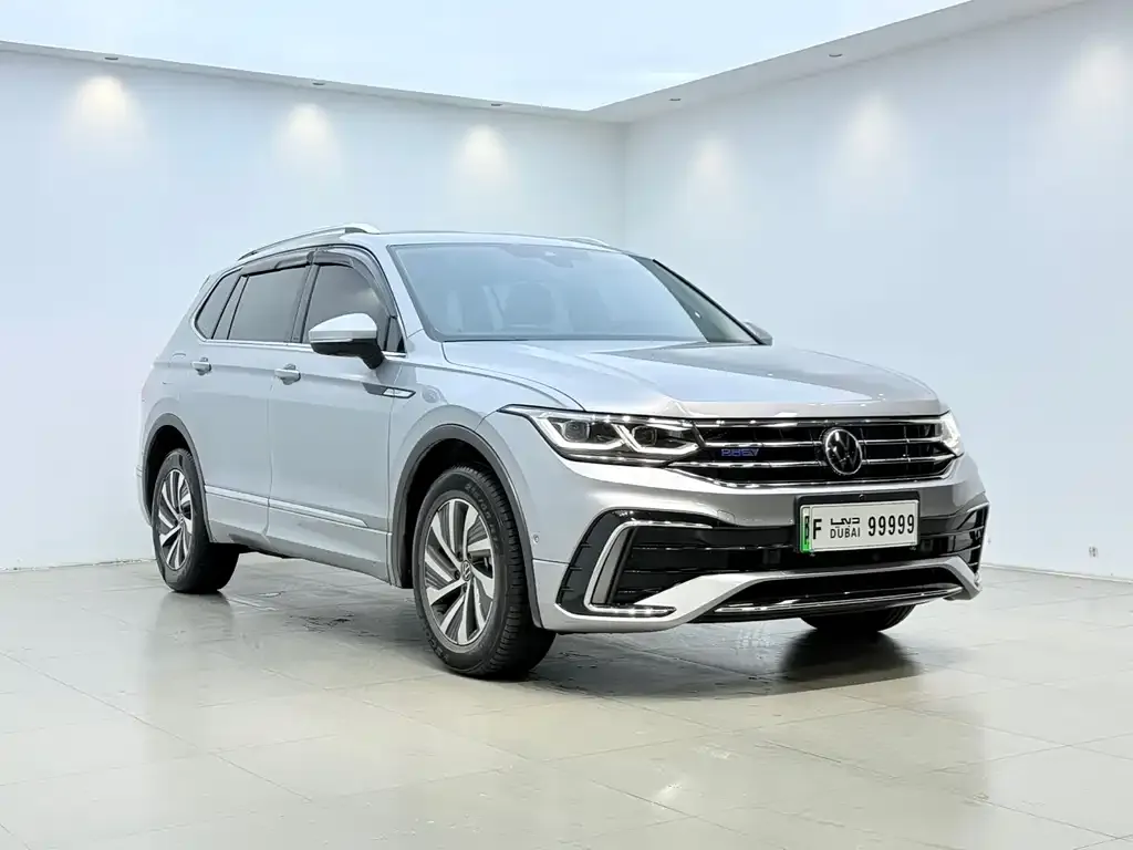 Volkswagen Tiguan L New Energy — фото 3