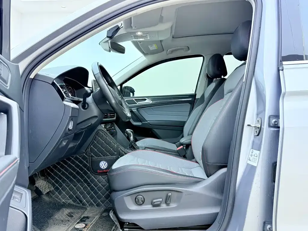 Volkswagen Tiguan L New Energy — фото 4