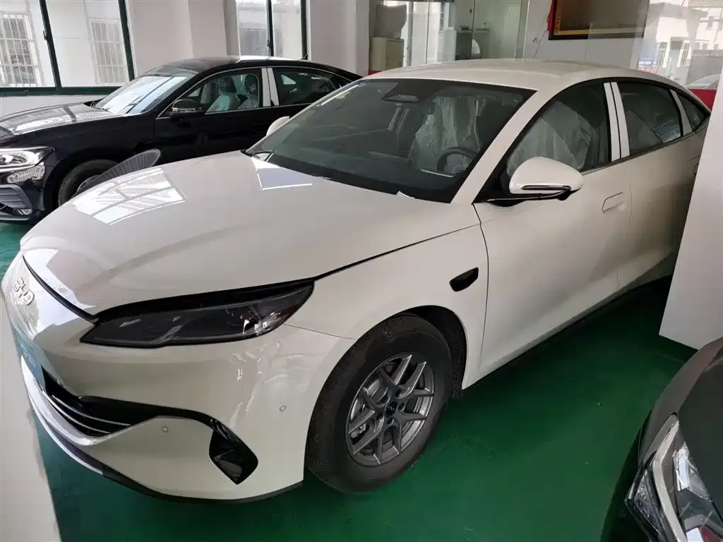 BYD Seal 06 — фото 1