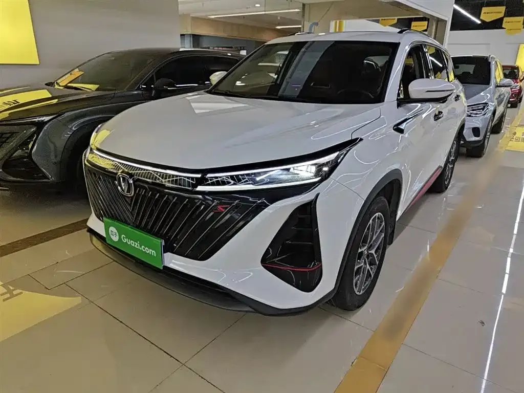 Changan CS75PLUS — фото 2