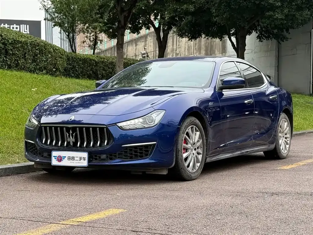 Maserati Ghibli — фото 1