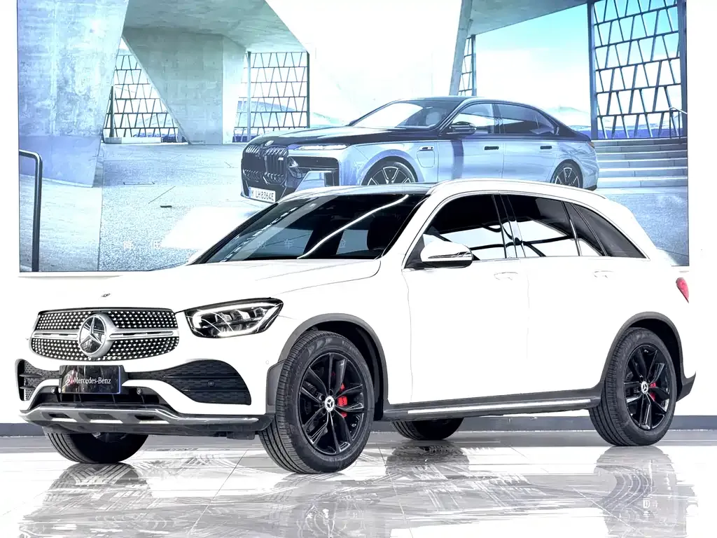Mercedes-Benz GLC — фото 1