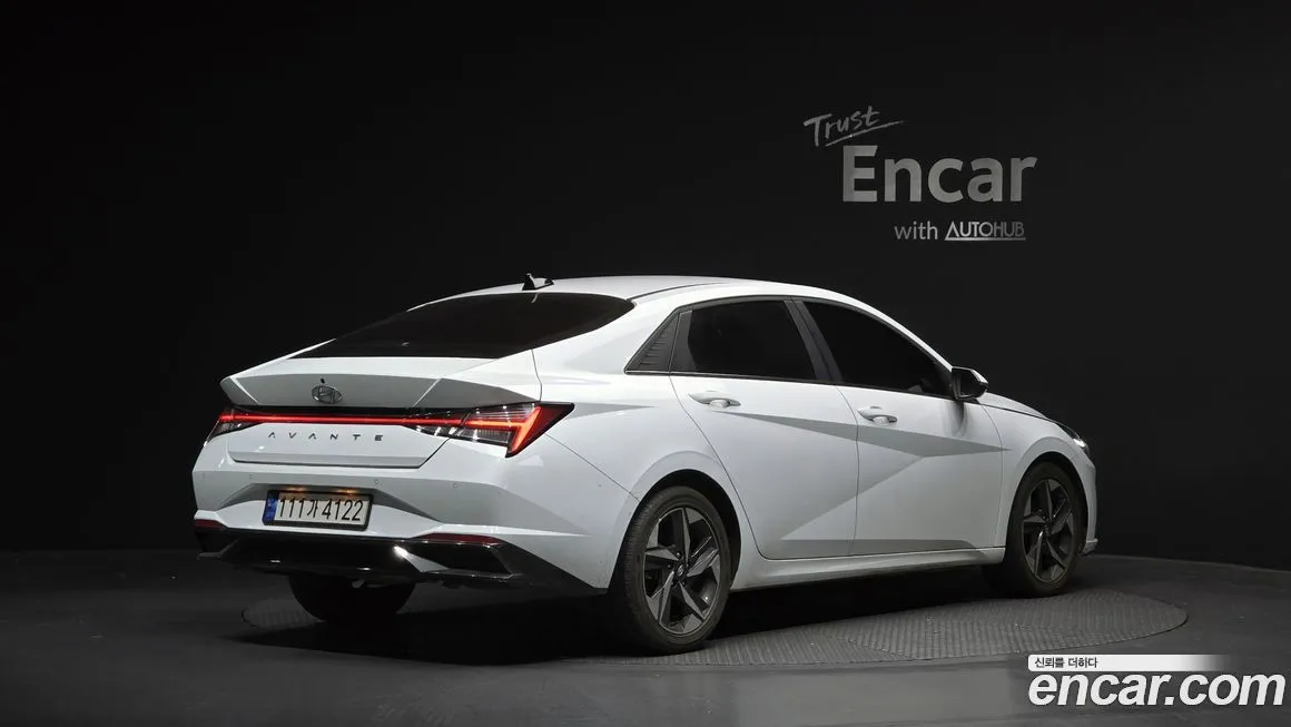Hyundai AVANTE — фото 2