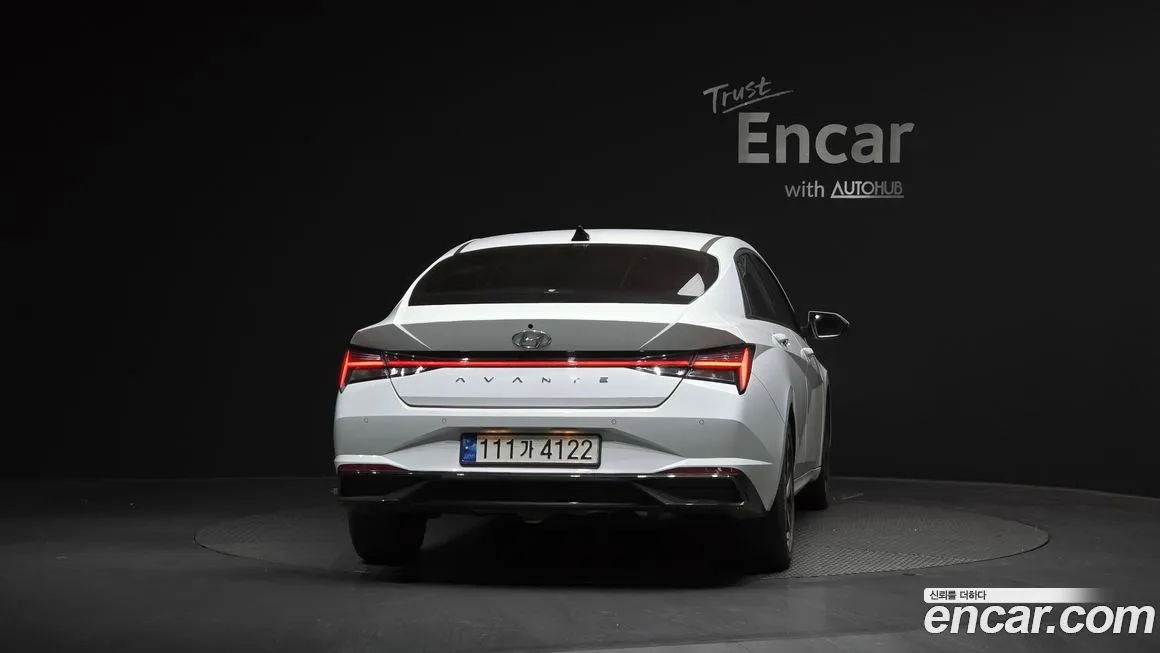 Hyundai AVANTE — фото 4