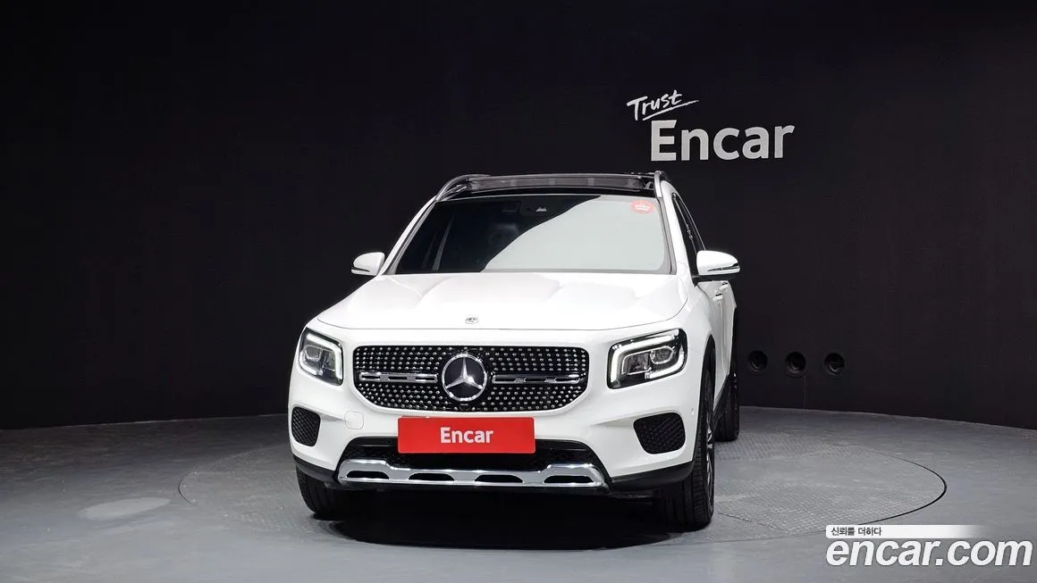 Mercedes-Benz GLB-Class — фото 3