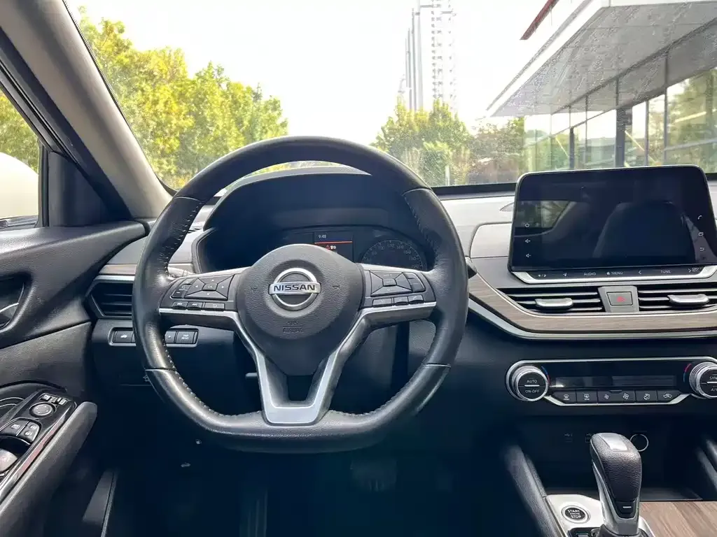 Nissan Teana — фото 4