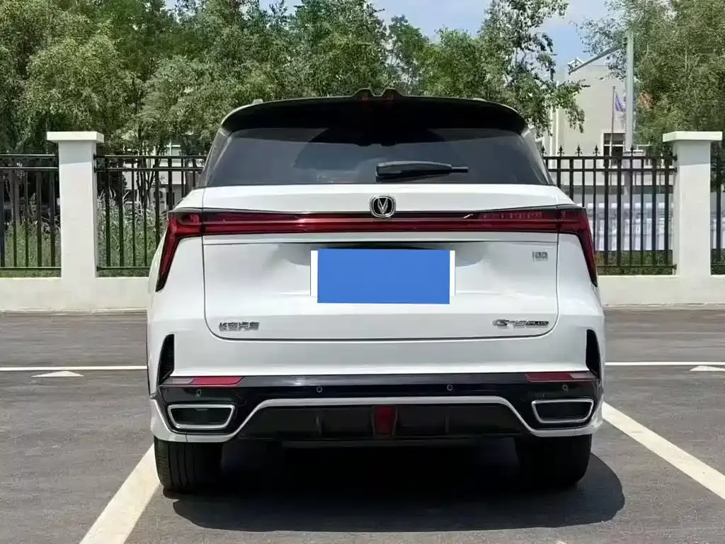 Changan CS75 PLUS iDD — фото 8