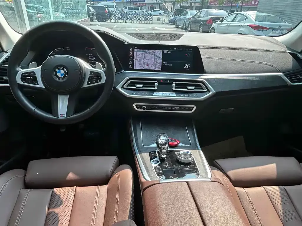 BMW X5 (Import) — фото 7