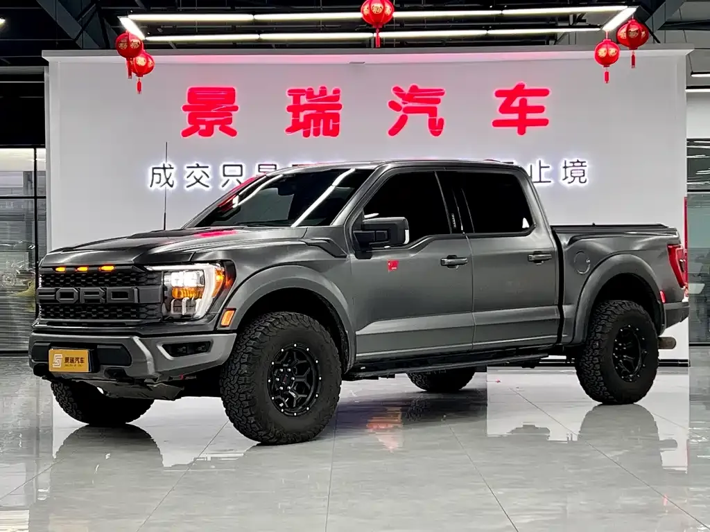 Ford F-150 Raptor — фото 1