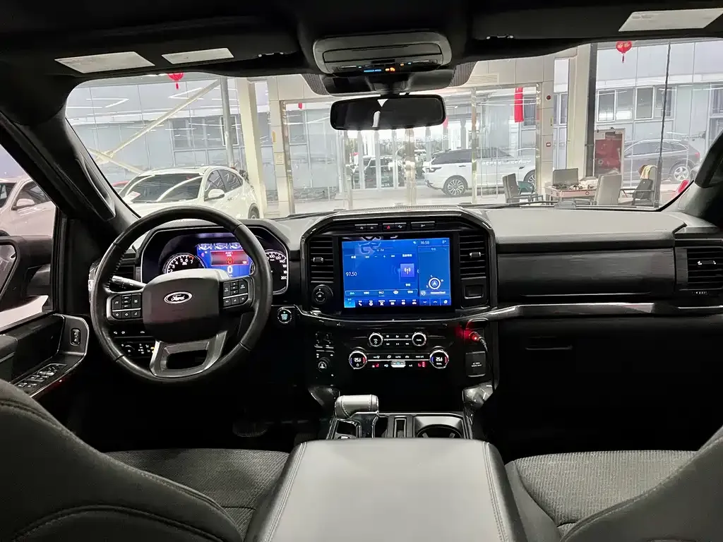 Ford F-150 Raptor — фото 9