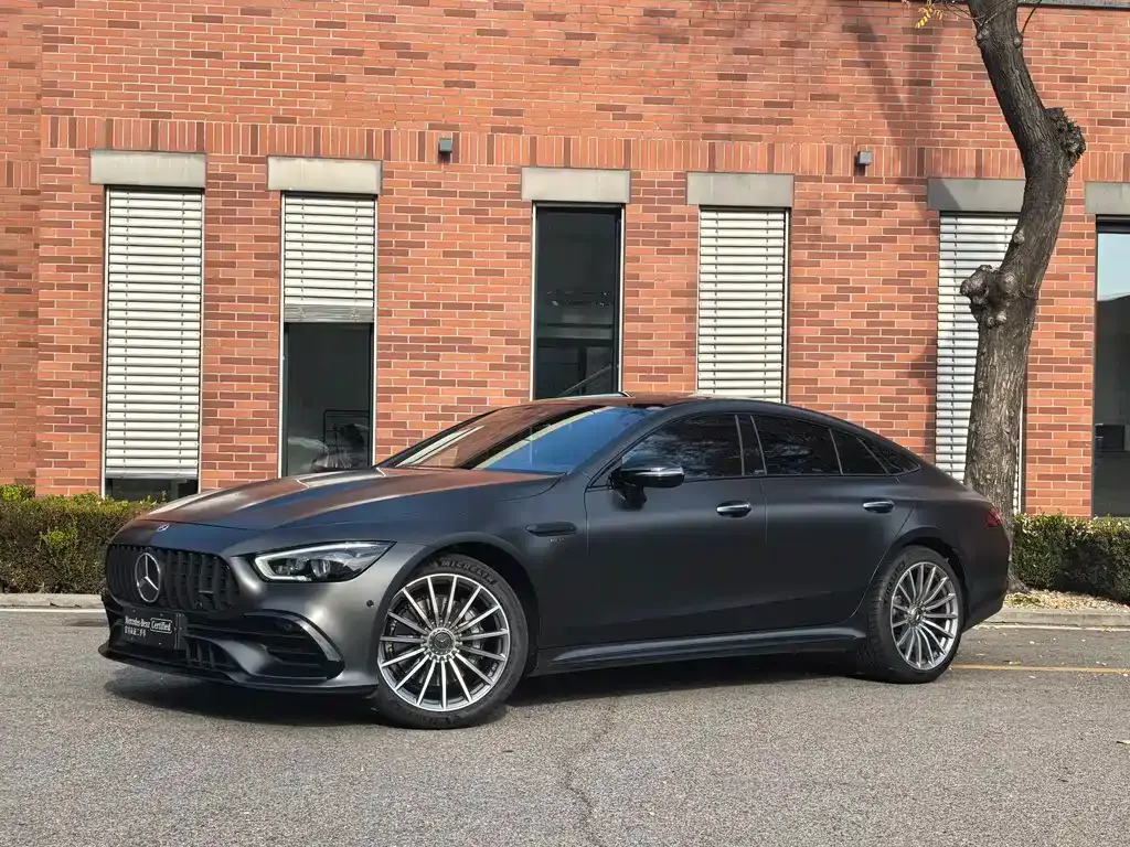 Mercedes-Benz AMG GT — фото 1
