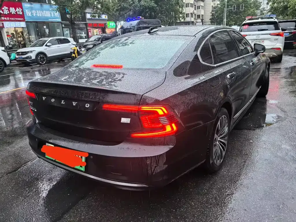 Volvo S90 PHEV — фото 3