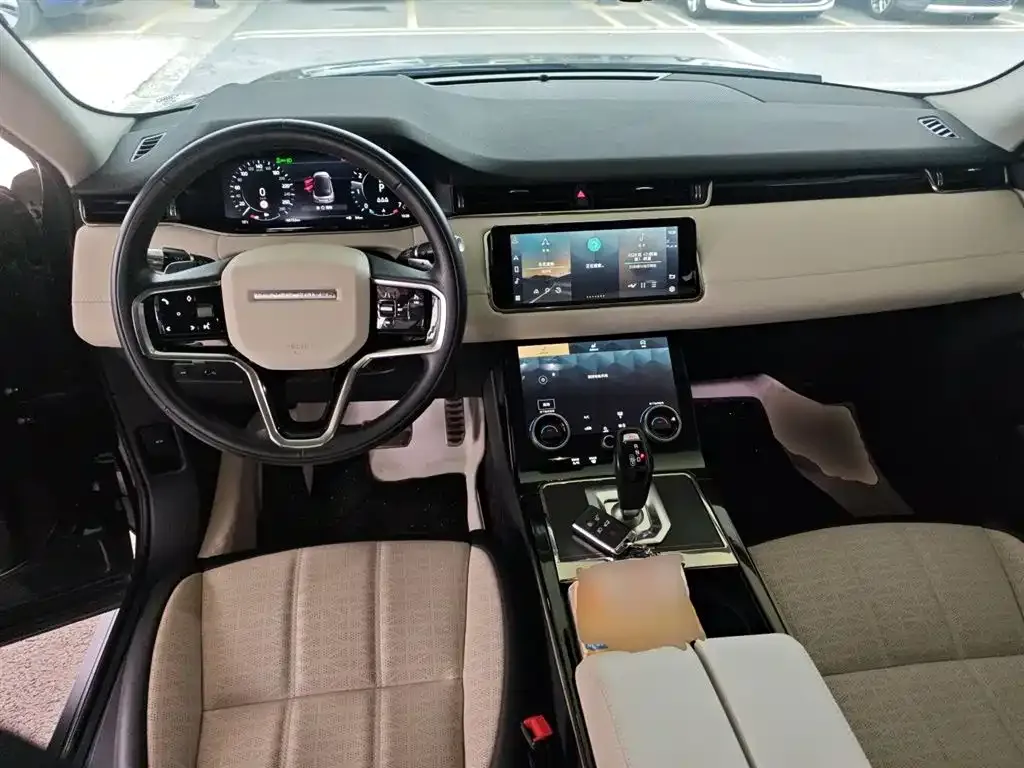 Land Rover Evoque — фото 10