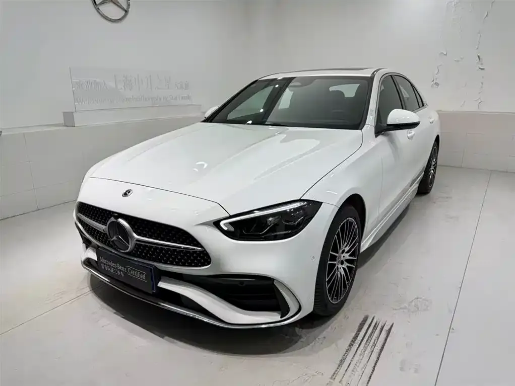 Mercedes-Benz C-Class — фото 1