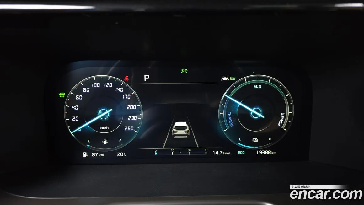 Kia Sorento — фото 8