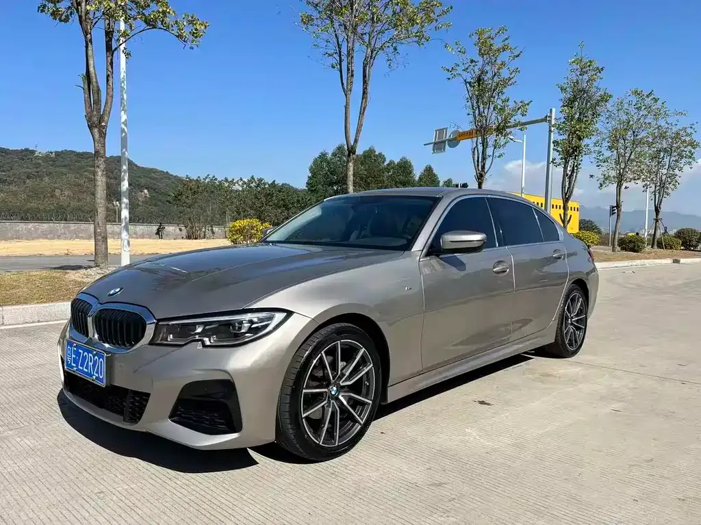 BMW 3 Series — фото 1