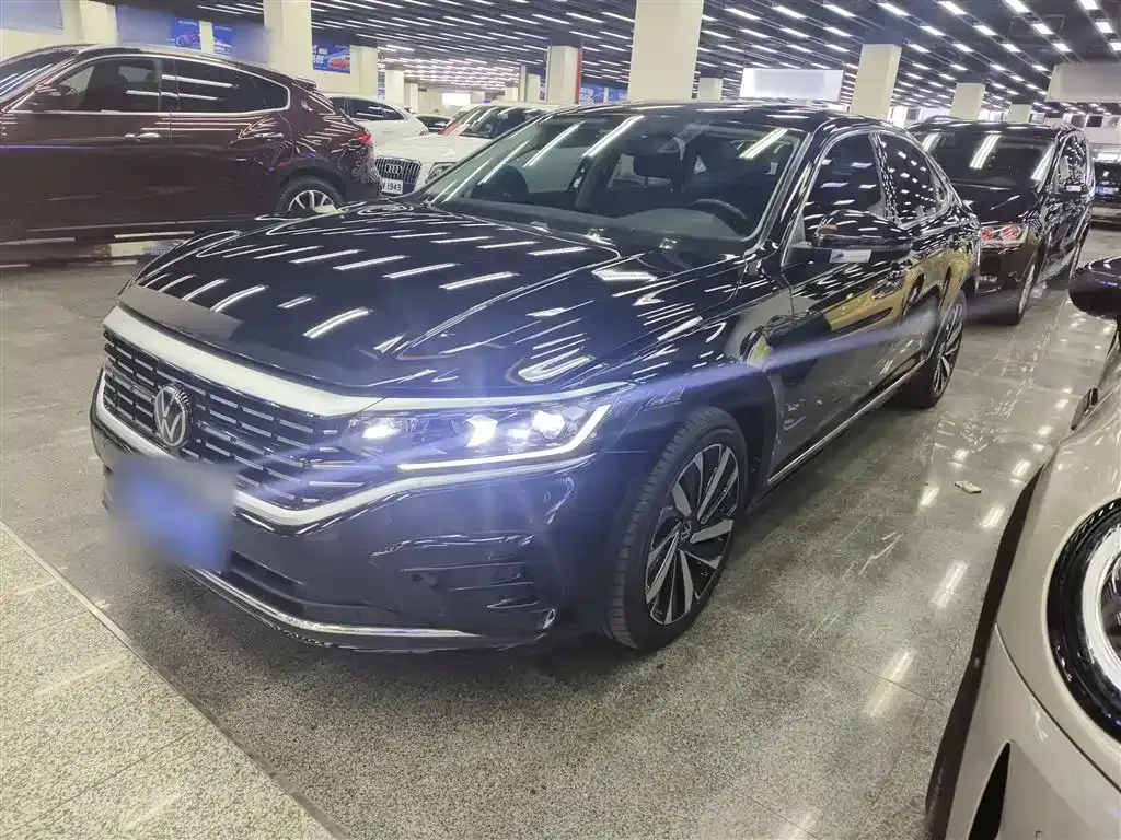 Volkswagen Passat — фото 2