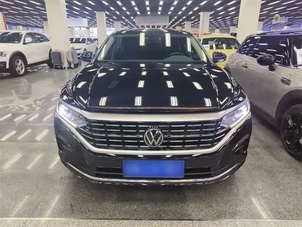 Volkswagen Passat — фото 3