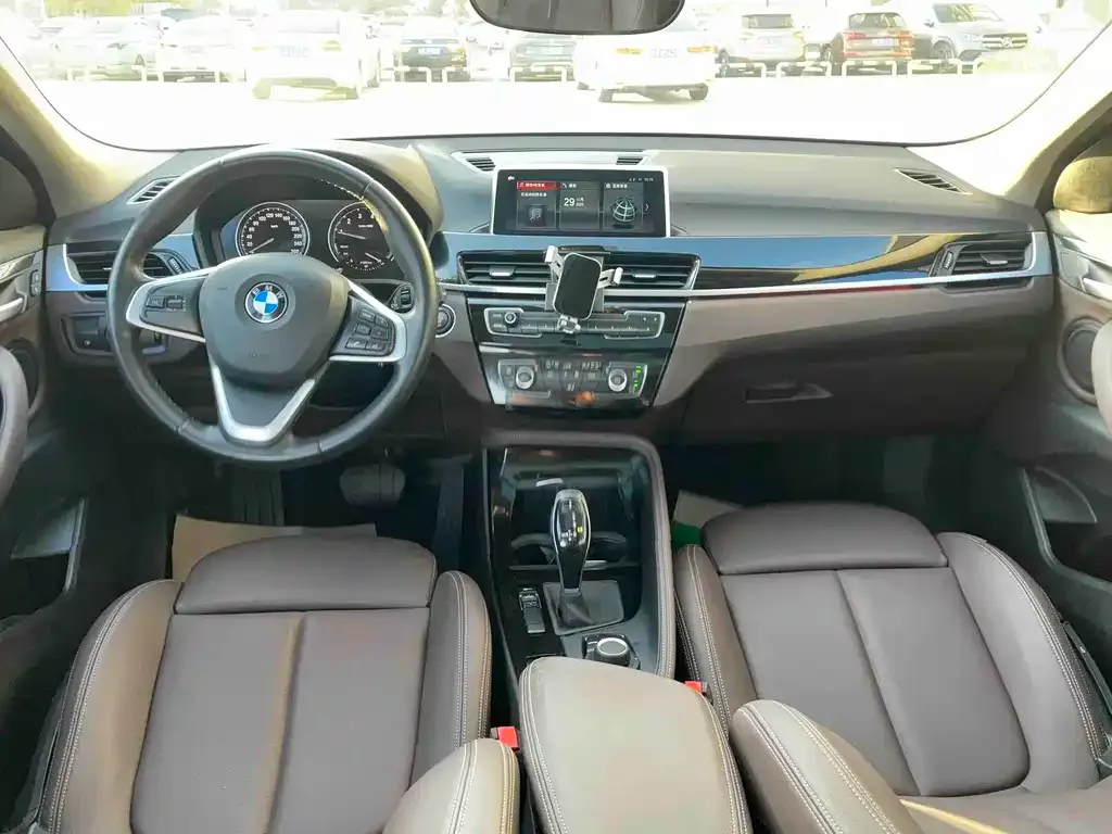 BMW X2 — фото 10
