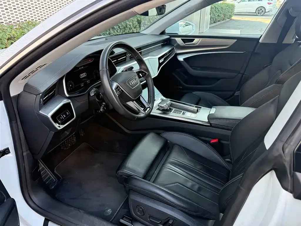 Audi A7 — фото 5