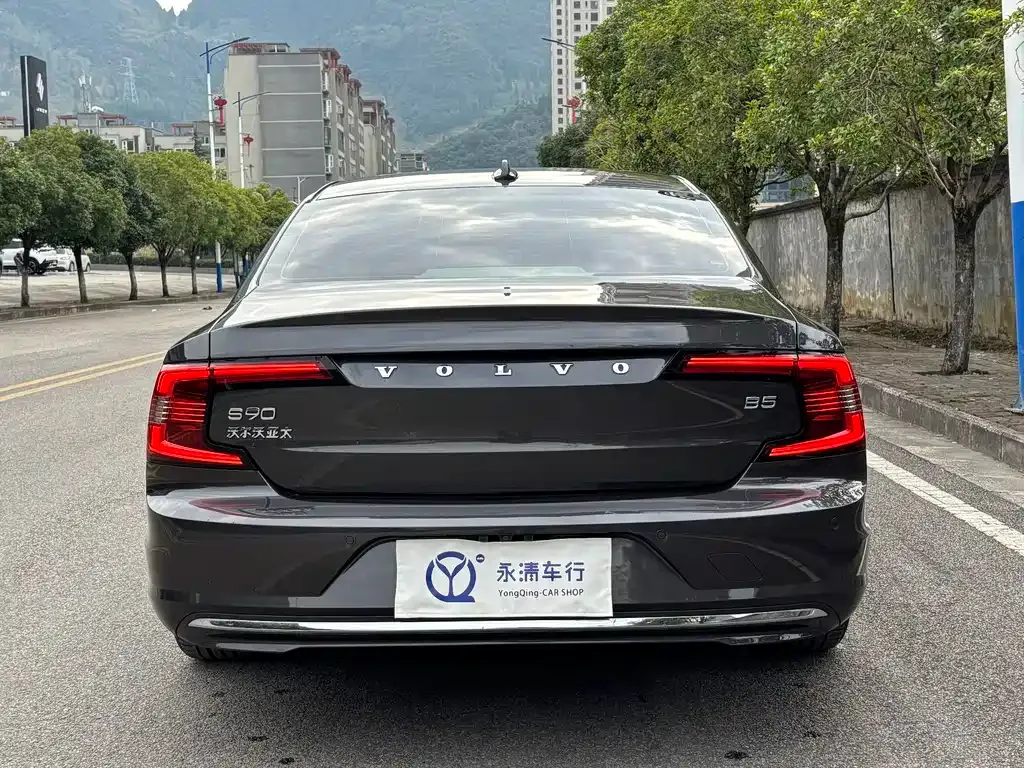 Volvo S90 — фото 8