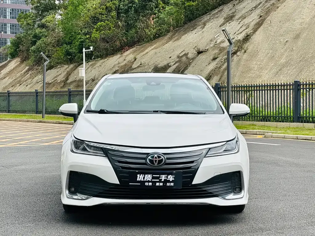 Toyota Allion — фото 2