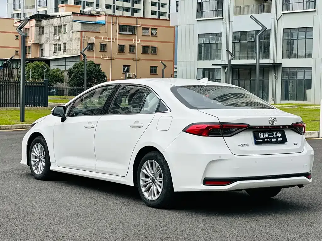 Toyota Allion — фото 7