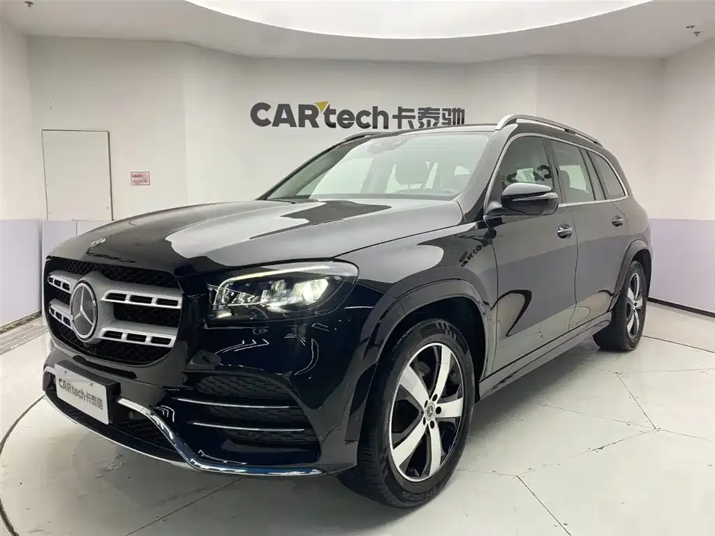 Mercedes-Benz GLS — фото 1
