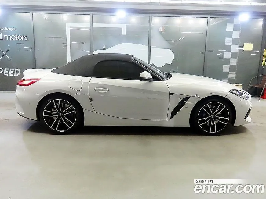 BMW Z4 — фото 3