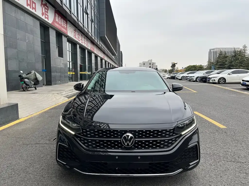 Volkswagen Passat — фото 2