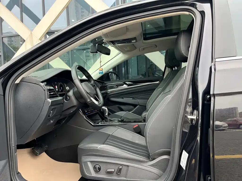 Volkswagen Passat — фото 4