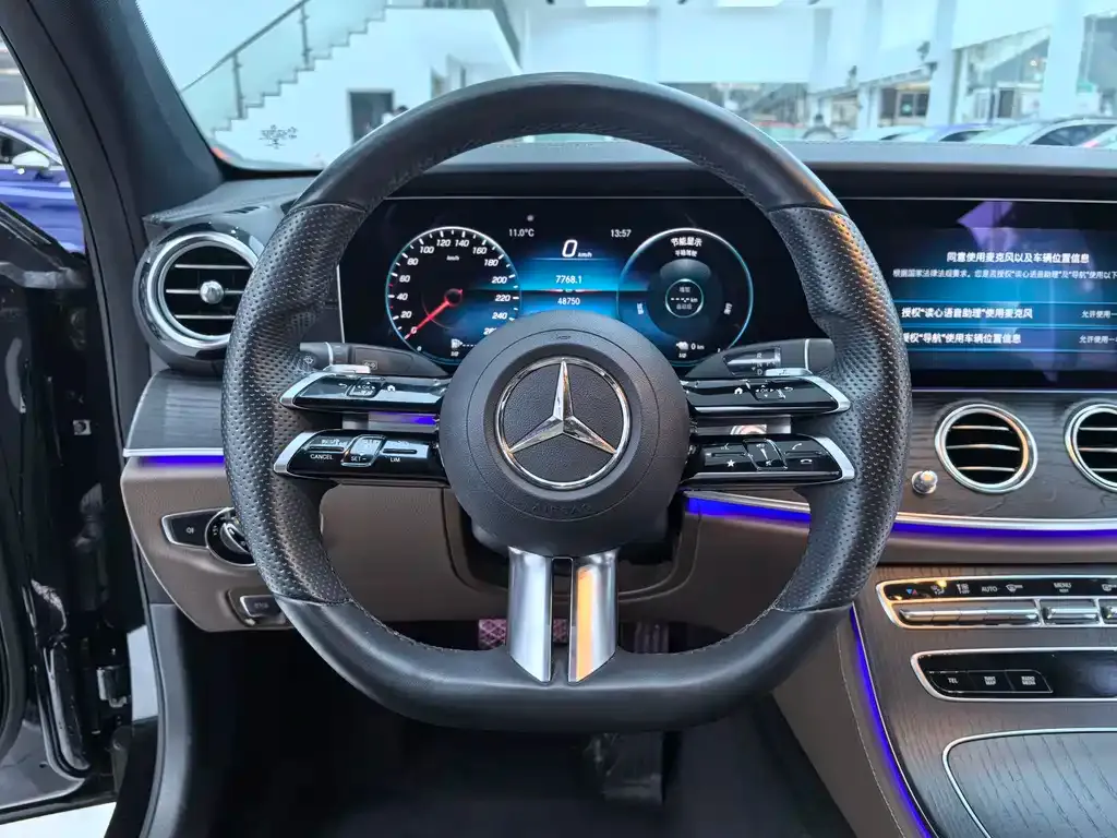 Mercedes-Benz E-Class New Energy — фото 7