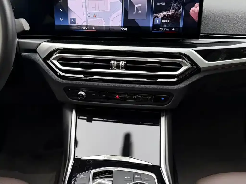 BMW i3 — фото 5