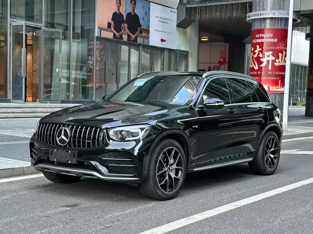 Mercedes-Benz GLC AMG — фото 2