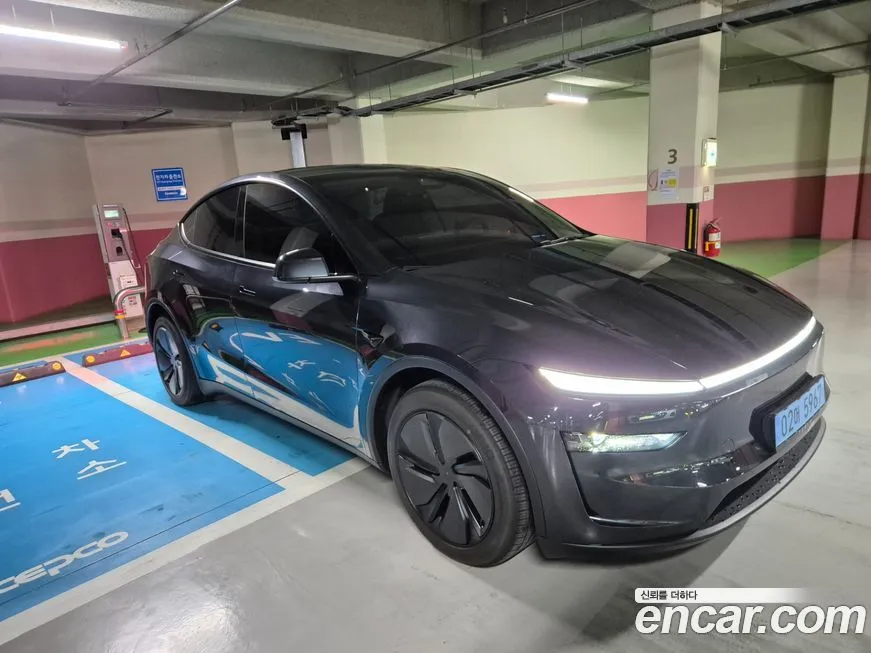 Tesla Model Y — фото 2