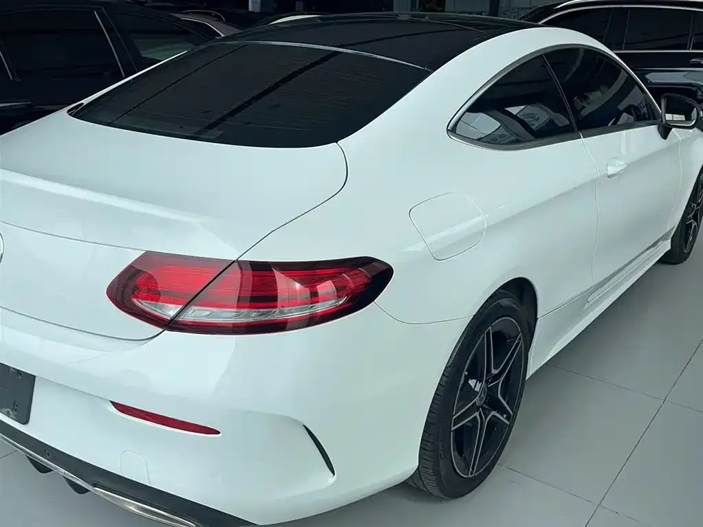 Mercedes-Benz C-Class (Import) — фото 5