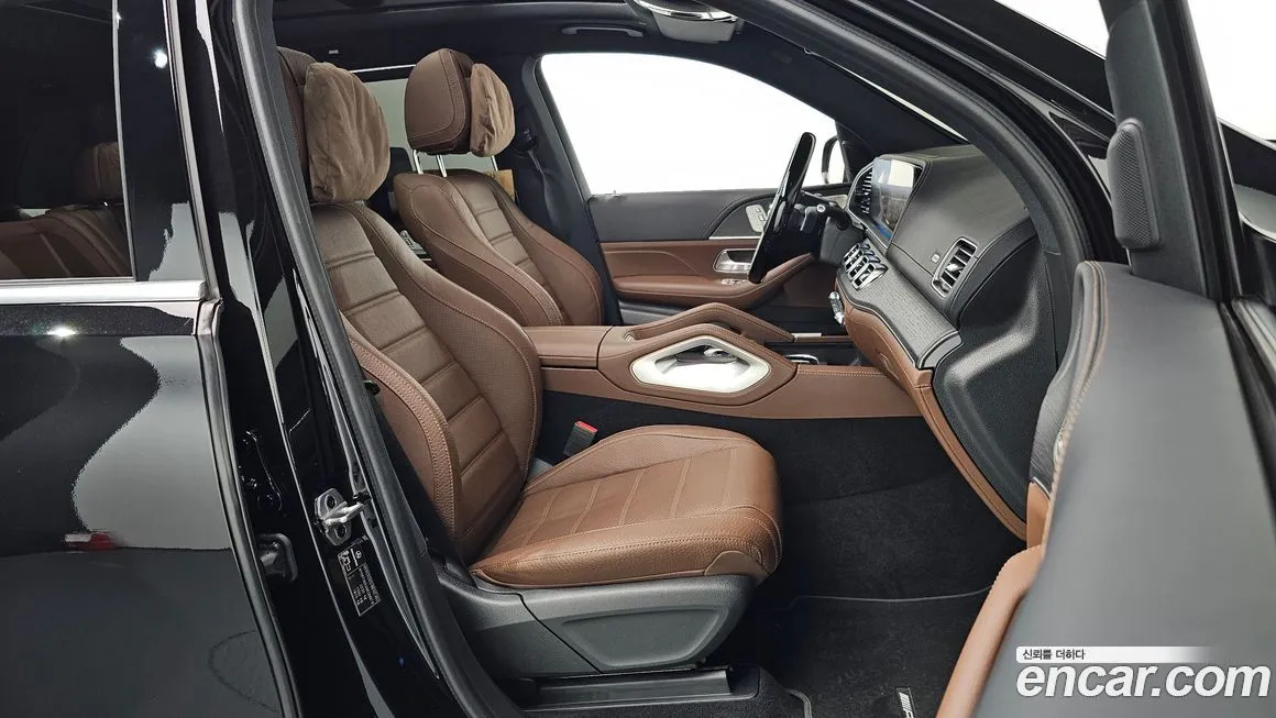Mercedes-Benz GLS-Class — фото 10